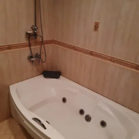In Baku 111.0 m² apartment is for rent - Image 10