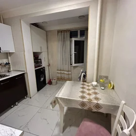 In Baku 105.0 m² apartment is for sale - Image 10