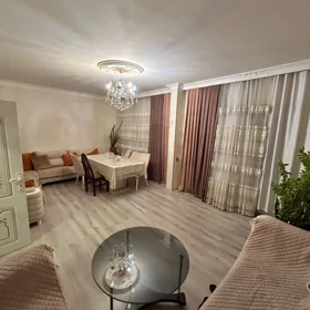 In Baku 102.0 m² apartment is for sale - Image 3