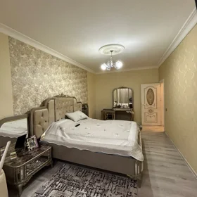 In Baku 102.0 m² apartment is for sale - Image 9