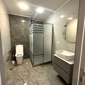 In Baku 65.0 m² apartment is for sale - Image 7