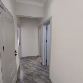 In Baku 160.0 m² house with 4.0 rooms is for sale - Image 3