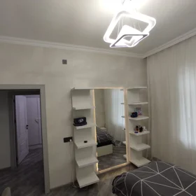 In Baku 160.0 m² house with 4.0 rooms is for sale - Image 5