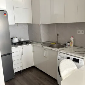 In Baku 60.0 m² apartment is for rent - Image 4