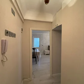 In Baku 59.0 m² apartment is for rent - Image 3