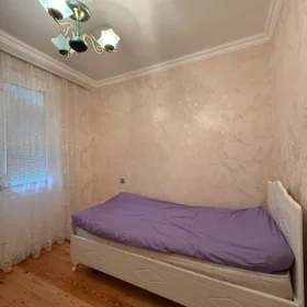 In Baku 90.0 m² apartment is for rent - Image 8