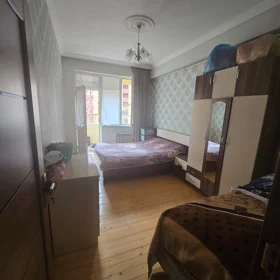 In Baku 72.0 m² apartment is for sale - Image 2