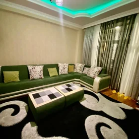 In Baku 65.0 m² apartment is for rent - Image 3