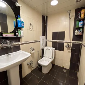In Baku 65.0 m² apartment is for rent - Image 10