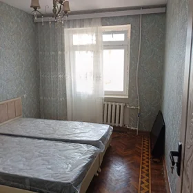 In Baku 65.0 m² apartment is for rent - Image 4