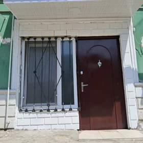 In Baku 62.0 m² house with 3.0 rooms is for sale