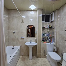 In Sabunçu rayonu 89.0 m² apartment is for sale - Image 2