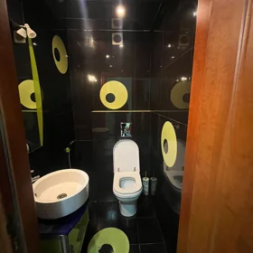 In Baku 100.0 m² apartment is for sale - Image 7