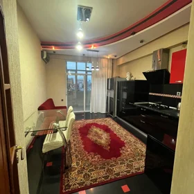 In Baku 100.0 m² apartment is for sale - Image 9