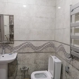In Baku 65.0 m² apartment is for rent - Image 5