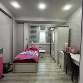 In Baku 62.0 m² apartment is for sale - Image 3