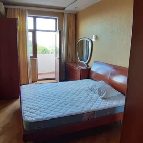 In Baku 80.0 m² apartment is for rent - Image 5