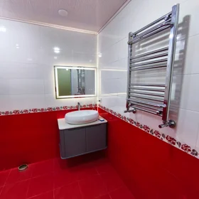 In Baku 132.0 m² apartment is for sale - Image 2