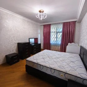 In Baku 132.0 m² apartment is for sale - Image 5