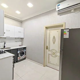 In Baku 65.0 m² apartment is for rent - Image 8