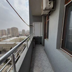 In Baku 60.0 m² apartment is for rent - Image 2