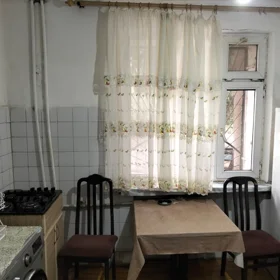 In Baku 80.0 m² apartment is for rent - Image 7