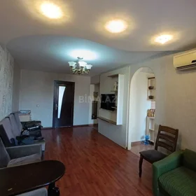 In Baku 65.0 m² apartment is for rent - Image 5