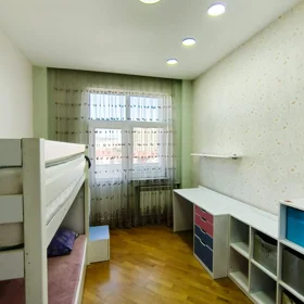 Baku-da 95.0 m2 mənzil kirayə verilir - Şəkil 4