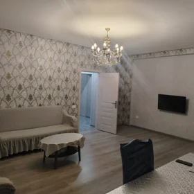Baku-da 90.0 m2 mənzil kirayə verilir - Şəkil 2