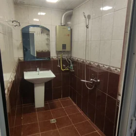 In Baku 60.0 m² apartment is for sale - Image 10