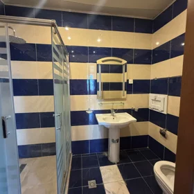 In Baku 135.0 m² apartment is for sale - Image 10