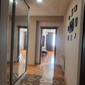 In Baku 86.0 m² apartment is for rent - Image 9