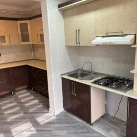 In Baku 60.0 m² apartment is for sale - Image 2