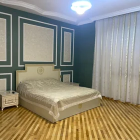 In Baku 240.0 m² house with 6.0 rooms is for sale - Image 10