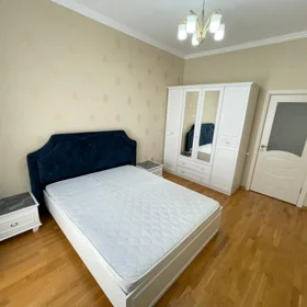In Səbail rayonu 75.0 m² apartment is for rent - Image 3