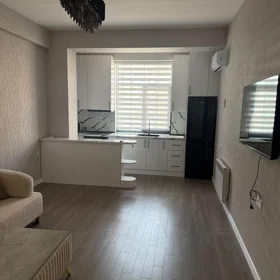In Baku 68.0 m² apartment is for rent - Image 5