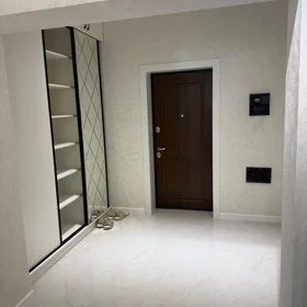In Baku 68.0 m² apartment is for rent - Image 6