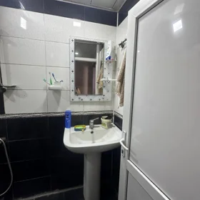 In Baku 40.0 m² apartment is for rent - Image 9