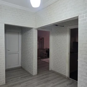 In Baku 85.0 m² apartment is for rent - Image 2