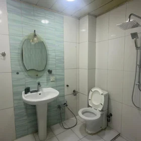 In Baku 100.0 m² apartment is for rent - Image 7