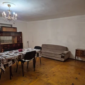 In Baku 85.0 m² apartment is for rent - Image 2