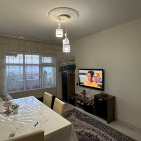 In Baku 65.0 m² apartment is for sale - Image 4