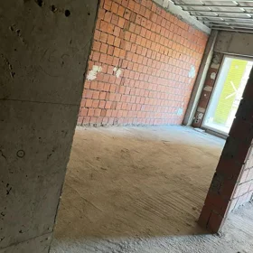 In Baku 72.0 m² apartment is for sale - Image 10