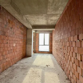 In Baku 220.0 m² apartment is for sale - Image 2