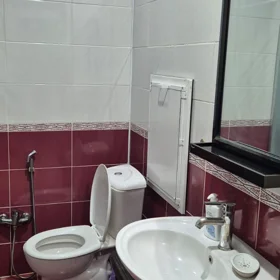 In Baku 65.0 m² apartment is for sale - Image 4