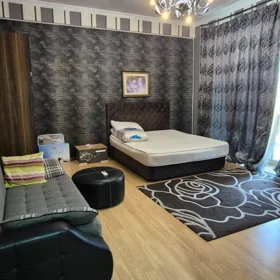 In Baku 65.0 m² apartment is for sale - Image 9