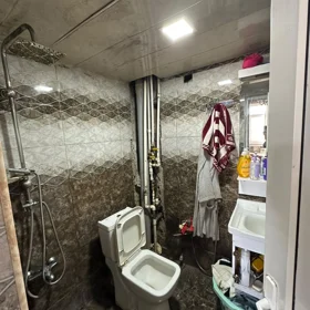 In Baku 65.0 m² apartment is for sale - Image 9