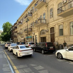 In Səbail rayonu 60.0 m² apartment is for sale - Image 3