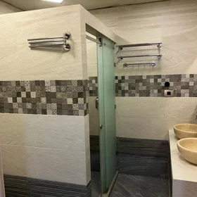 In Baku 100.0 m² apartment is for rent - Image 2