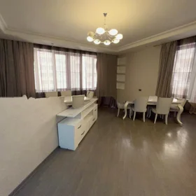 In Baku 100.0 m² apartment is for rent - Image 3
